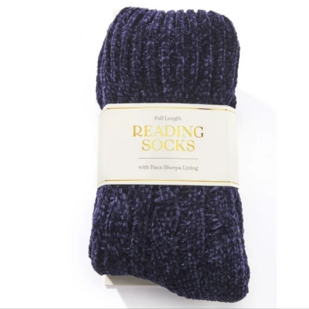 ❤️BUY 5 GET 3 FREE Navy Cable Knit Chenille Reading Sock, Retail $19.99 USD